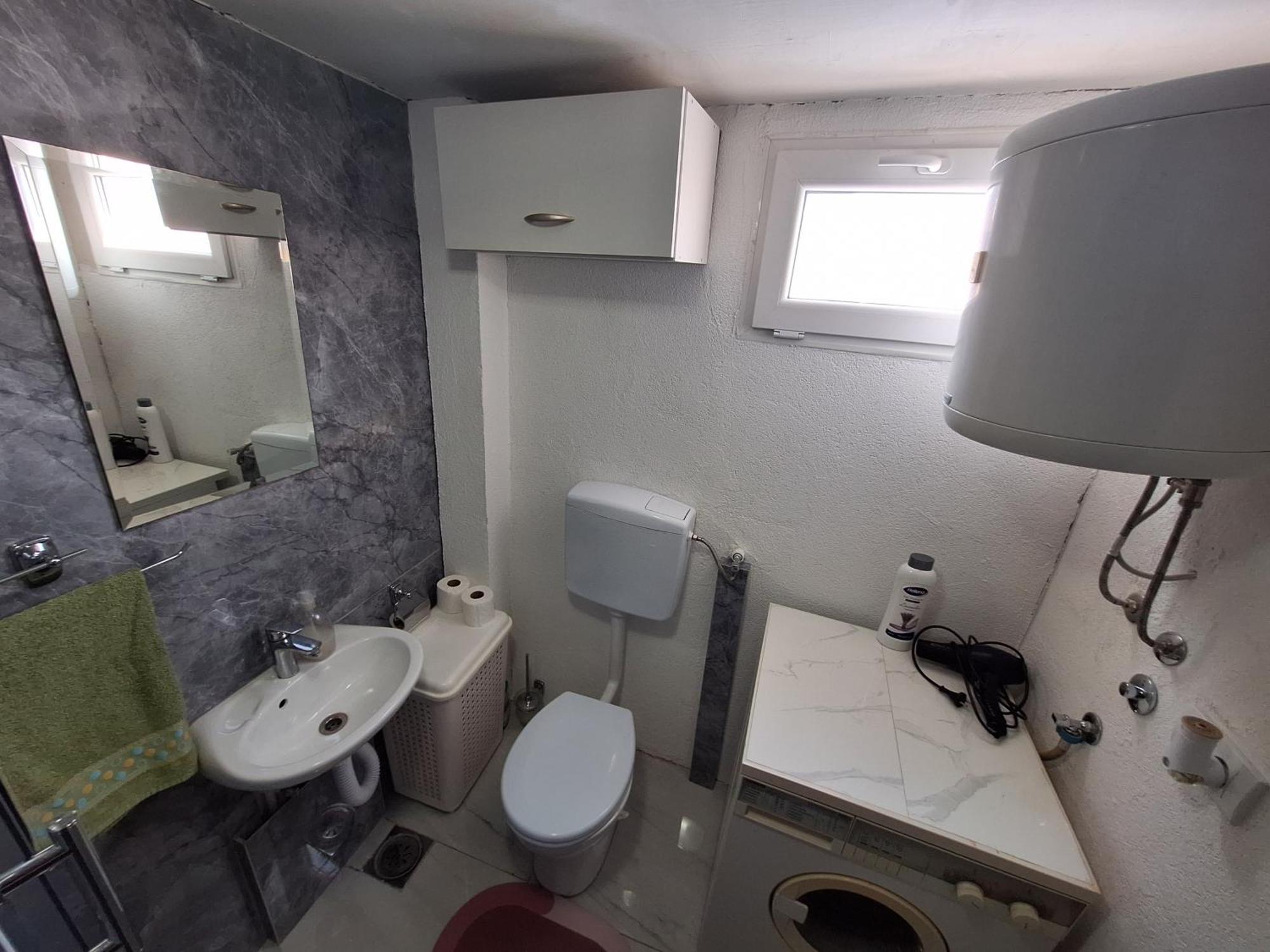 Fly & Stay Apartments Laktaši Екстериор снимка