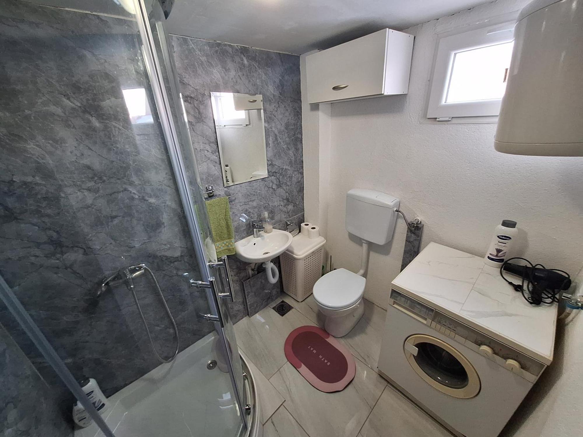 Fly & Stay Apartments Laktaši Екстериор снимка
